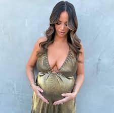 Pregnant Kristen Doute